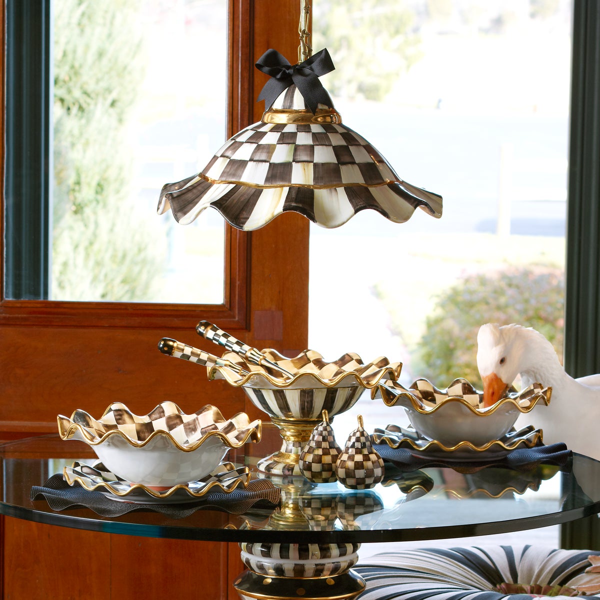Courtly Check Ceramic Fluted Hanging Lamp - Image 7
