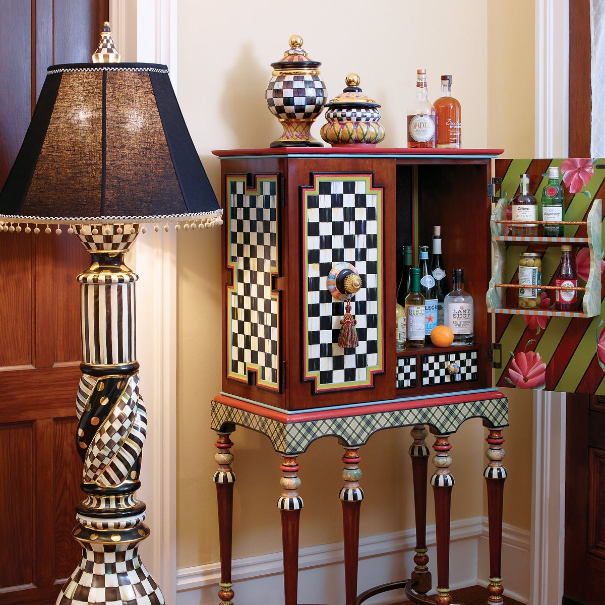 Courtly Check Ceramic Floor Lamp - Image 8