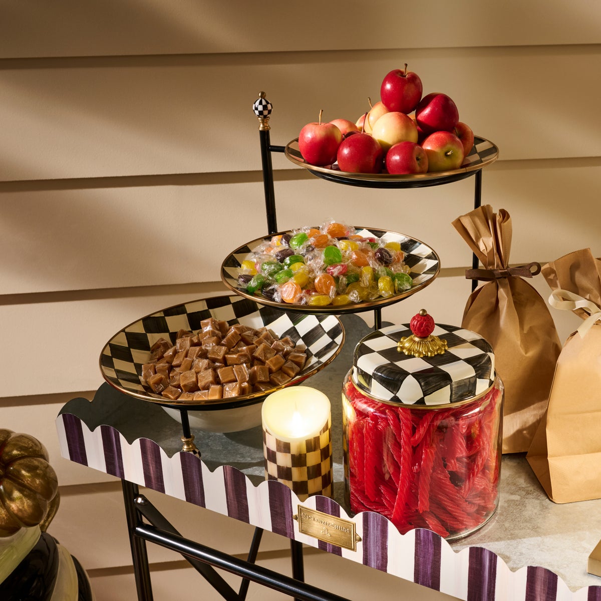 Check Serving Stand - Image 2