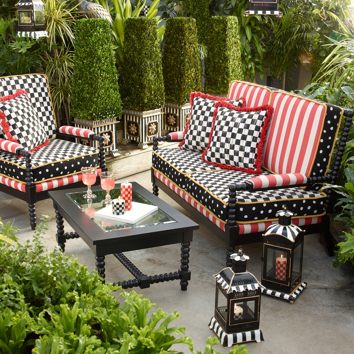 Spindle Cabana Outdoor Loveseat - Image 6