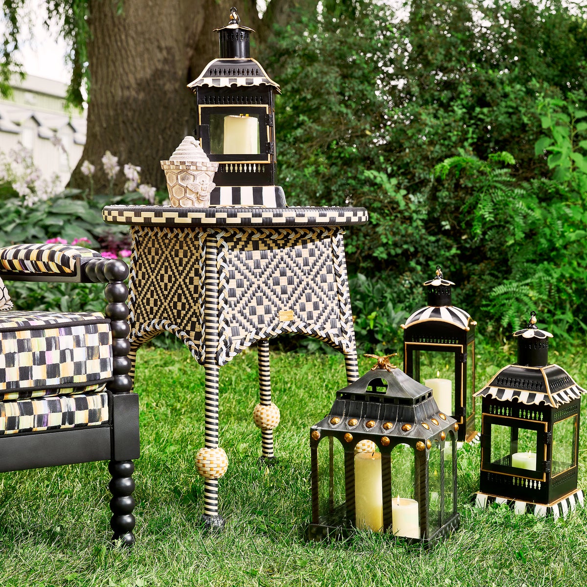 Courtly Stripe Large Candle Lantern - Image 4