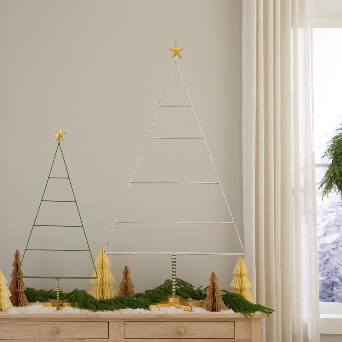 Patience Brewster 12 Days Ornament Display Tree - Image 2
