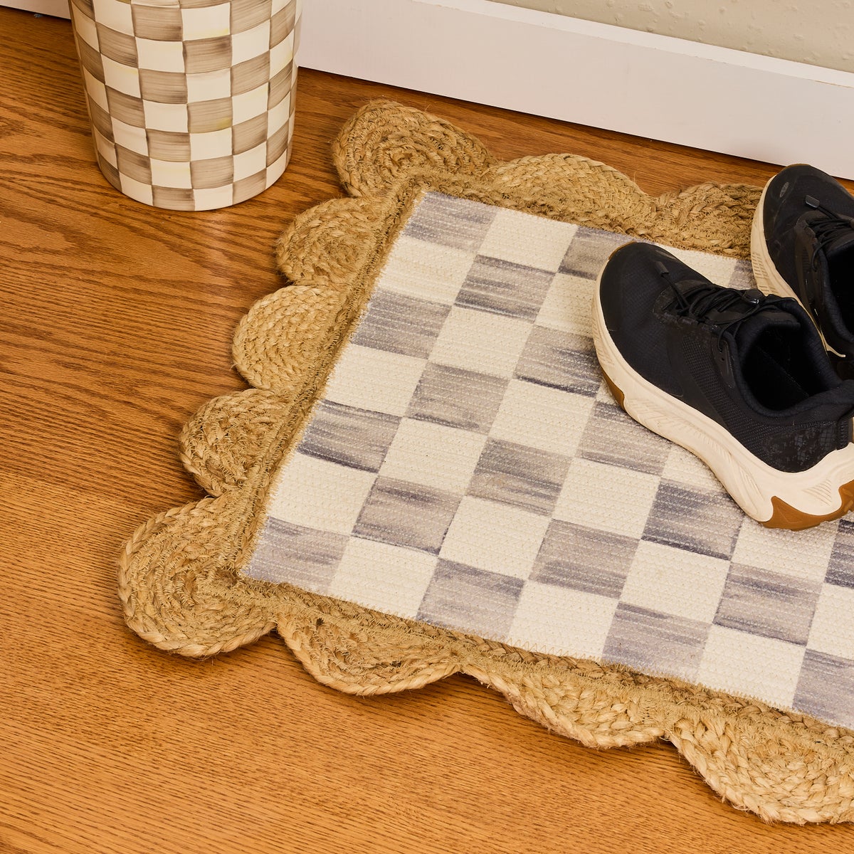 Flax Check with Jute Scallops 5' x 7'10.5" Rug - Image 2