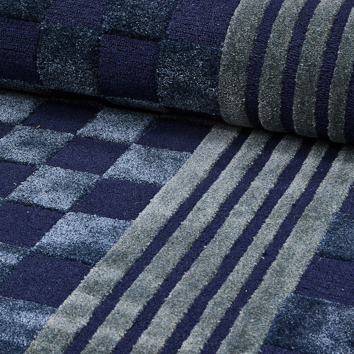 Indigo Blue Tonal Check 6' Round Rug - Image 2