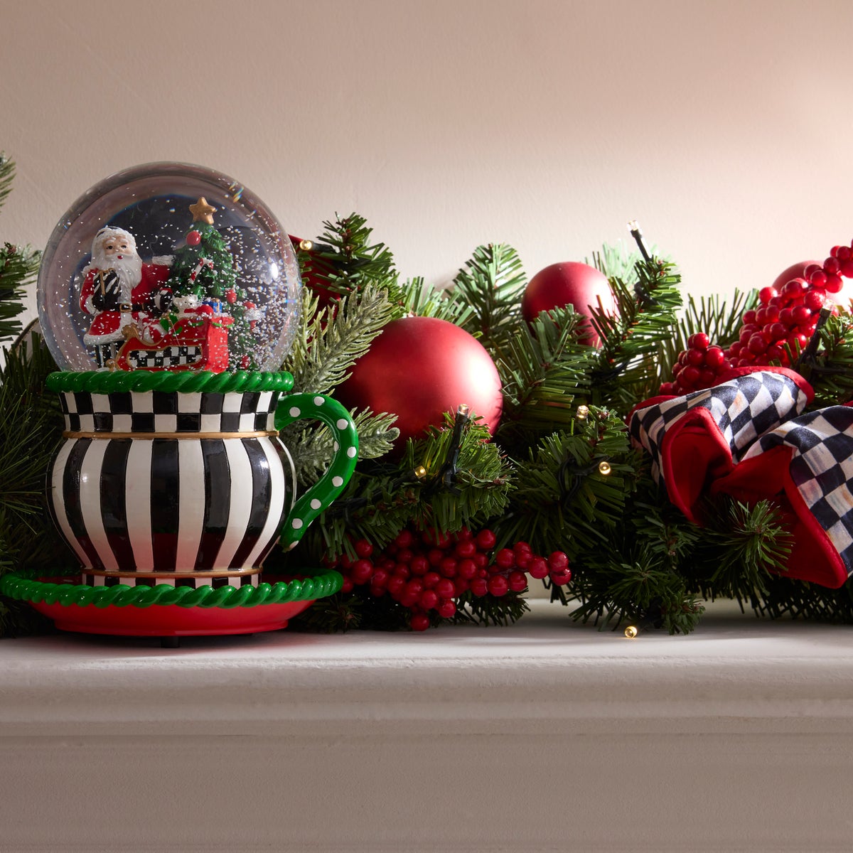 Merry Christmas Illuminated Garland - Image 4