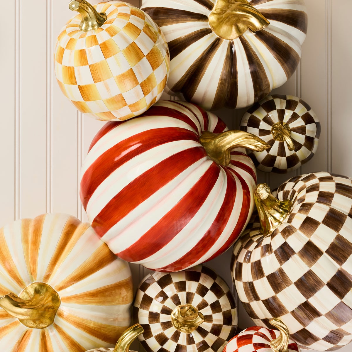 Paprika Stripe Medium Pumpkin - Image 4