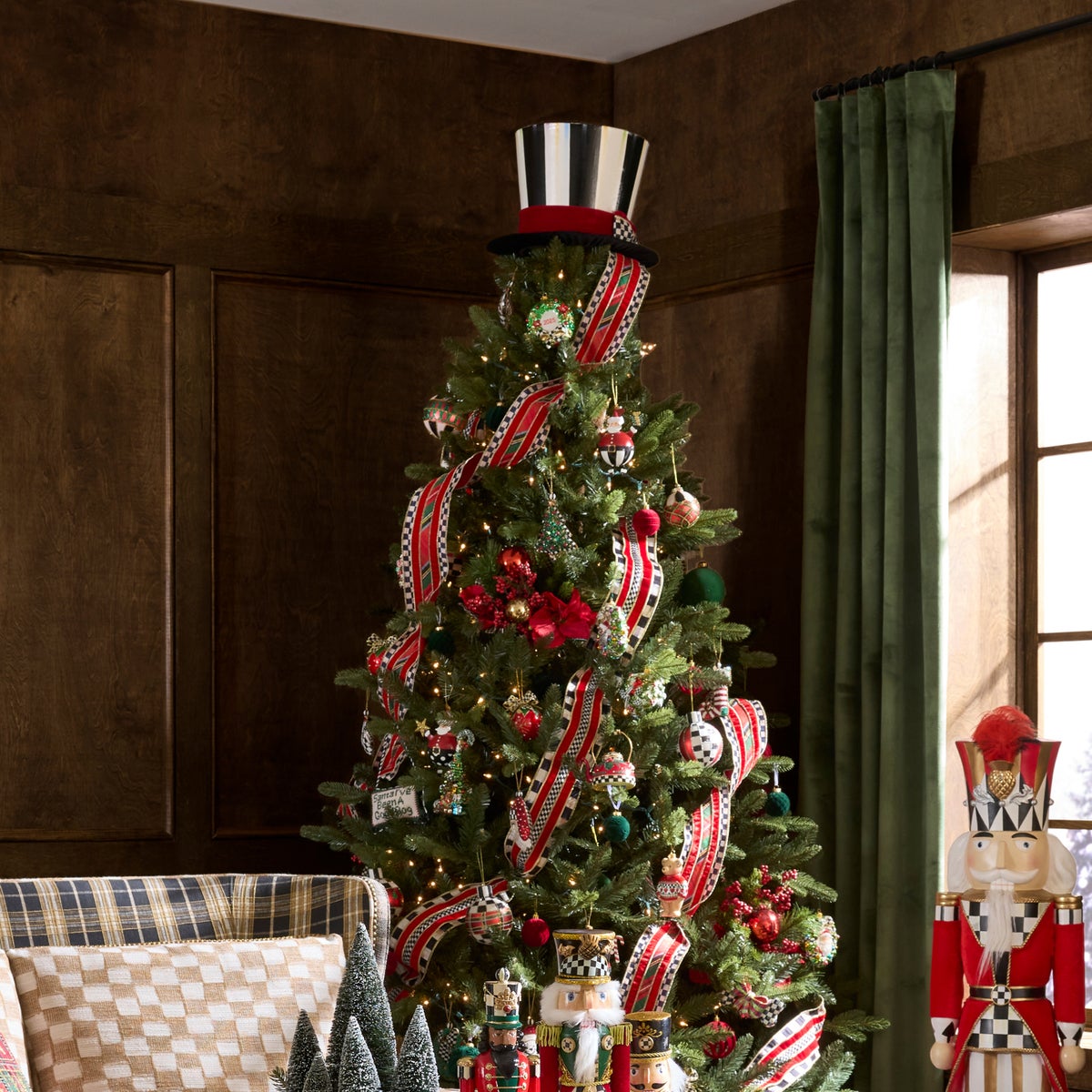 Checkmate Top Hat Tree Topper - Image 4