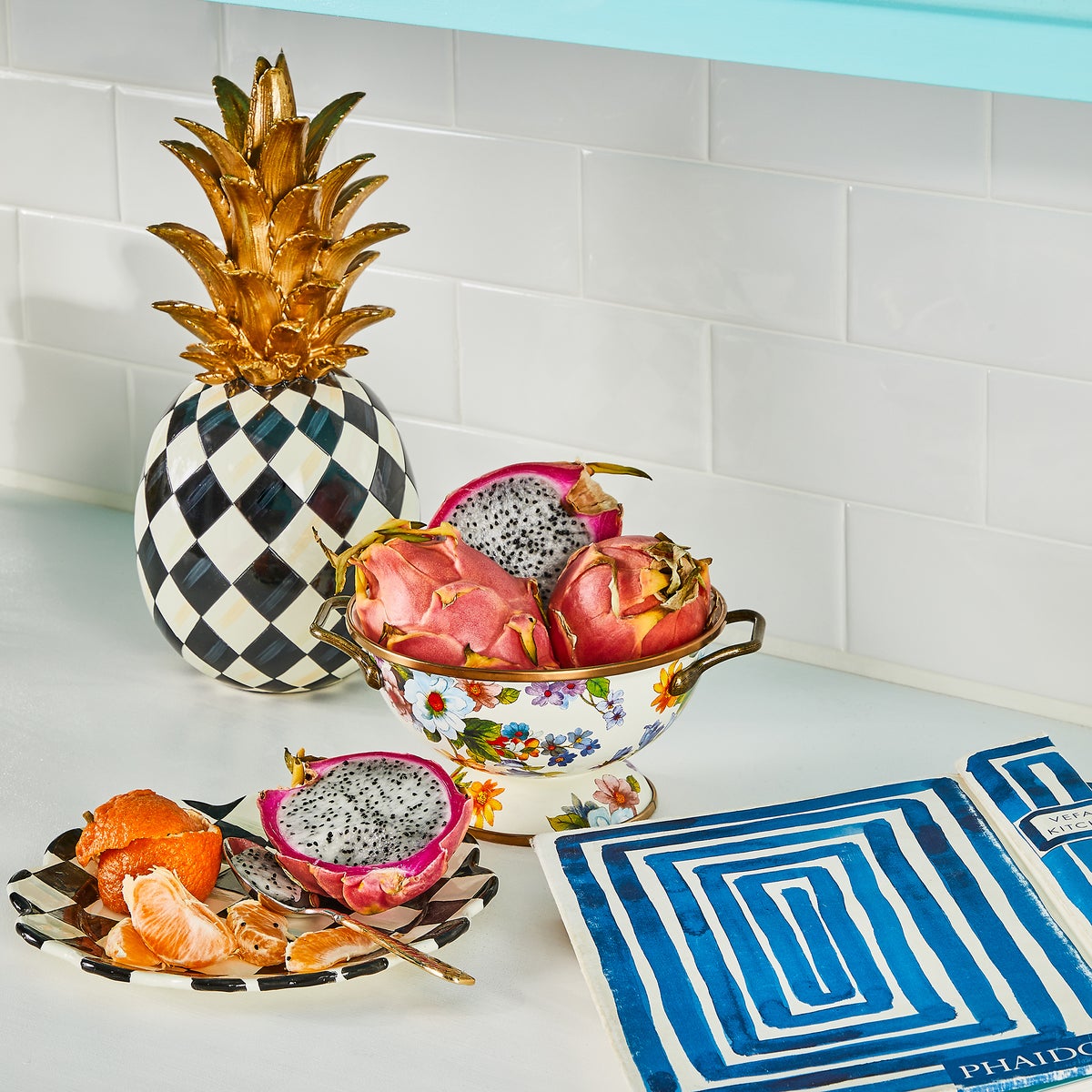 Marquee Pineapple - Image 4