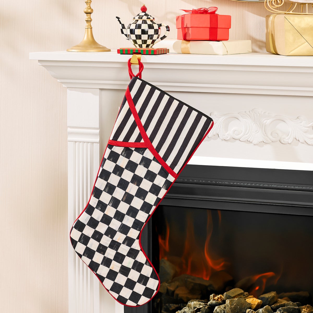 Traditional Courtly Stocking - Image 2
