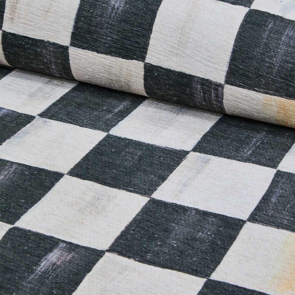 Courtly Checkered 8' x 10' Washable Rug - Image 2