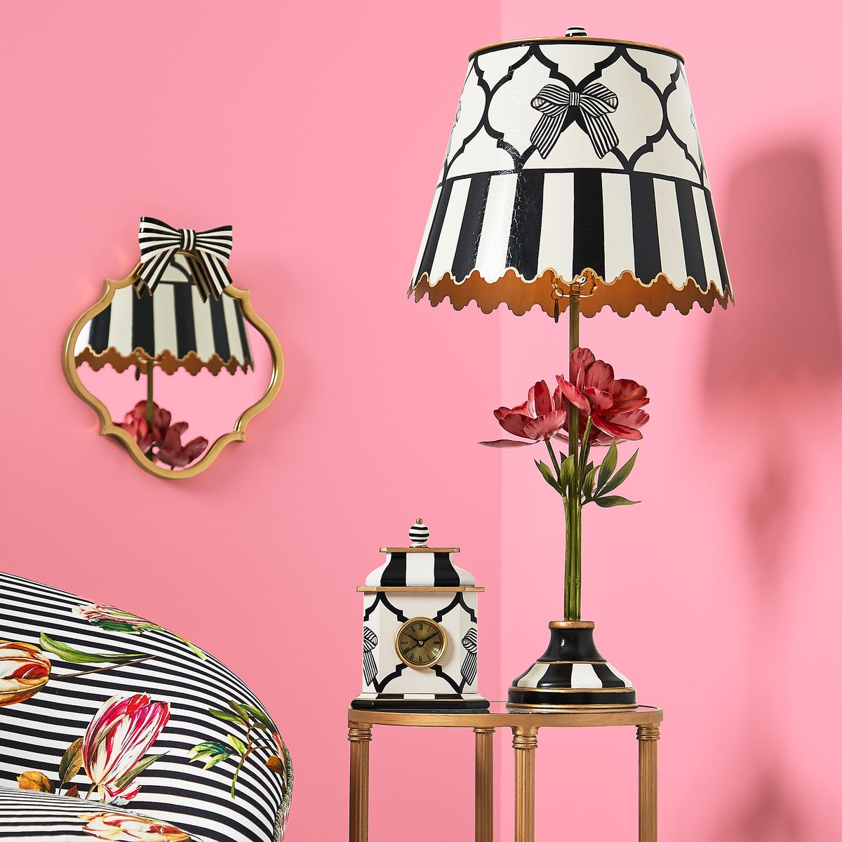 Flower Show Table Lamp - Image 2