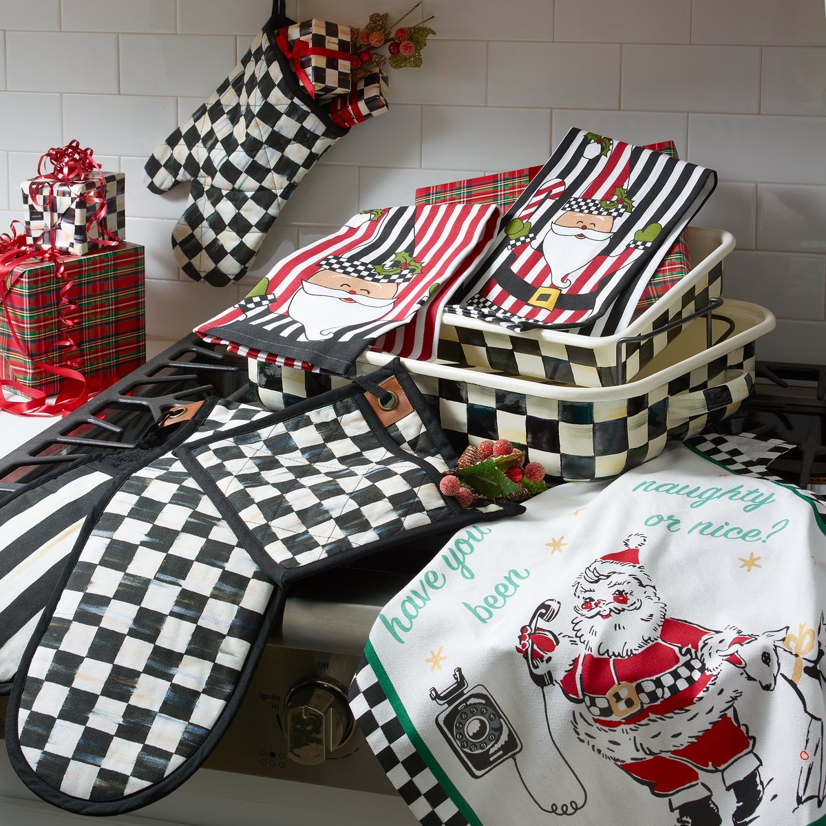Courtly Check Bistro Oven Mitt - Image 3