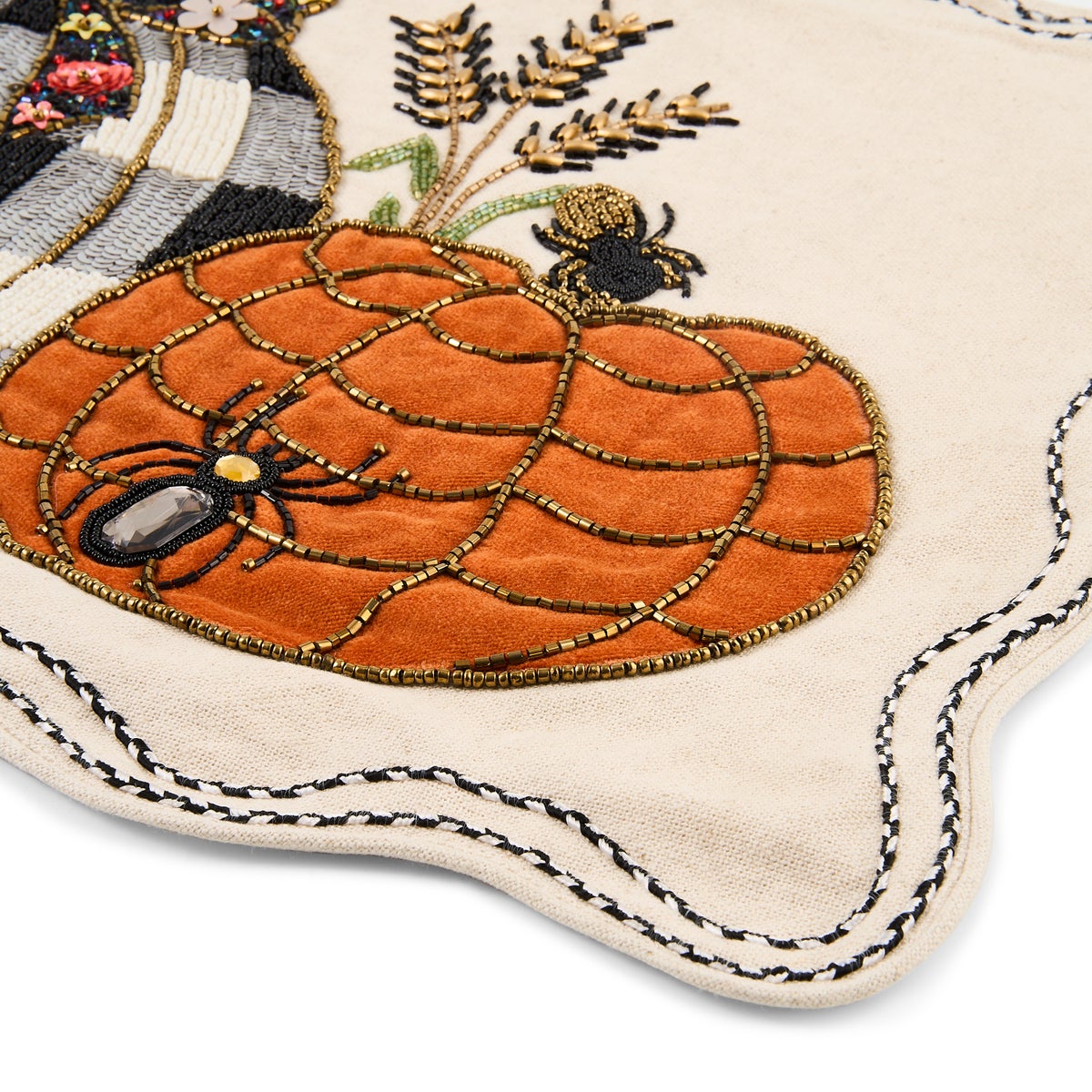 Pumpkin and Crow Table Runner - Image 3