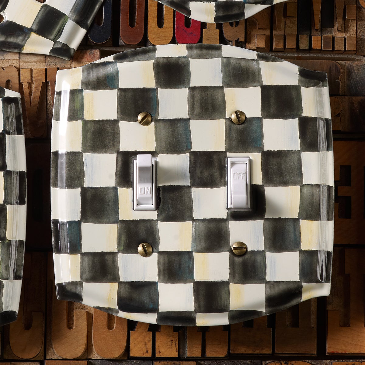 Courtly Check Double Toggle Switch Plate - Image 2