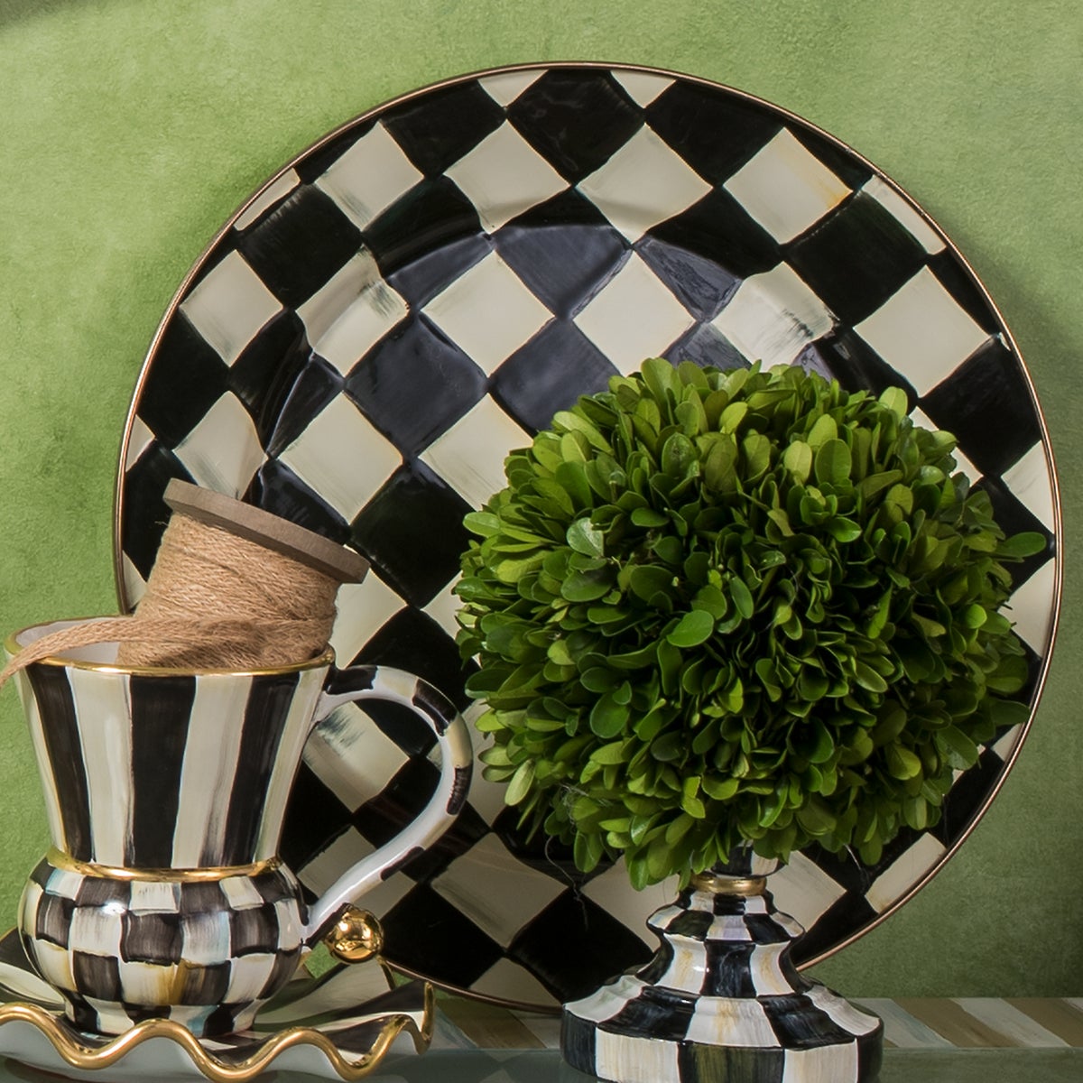 Courtly Check Charger/Plate - Image 3