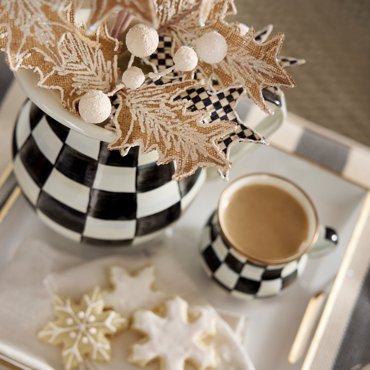 Courtly Check Mug - Image 3