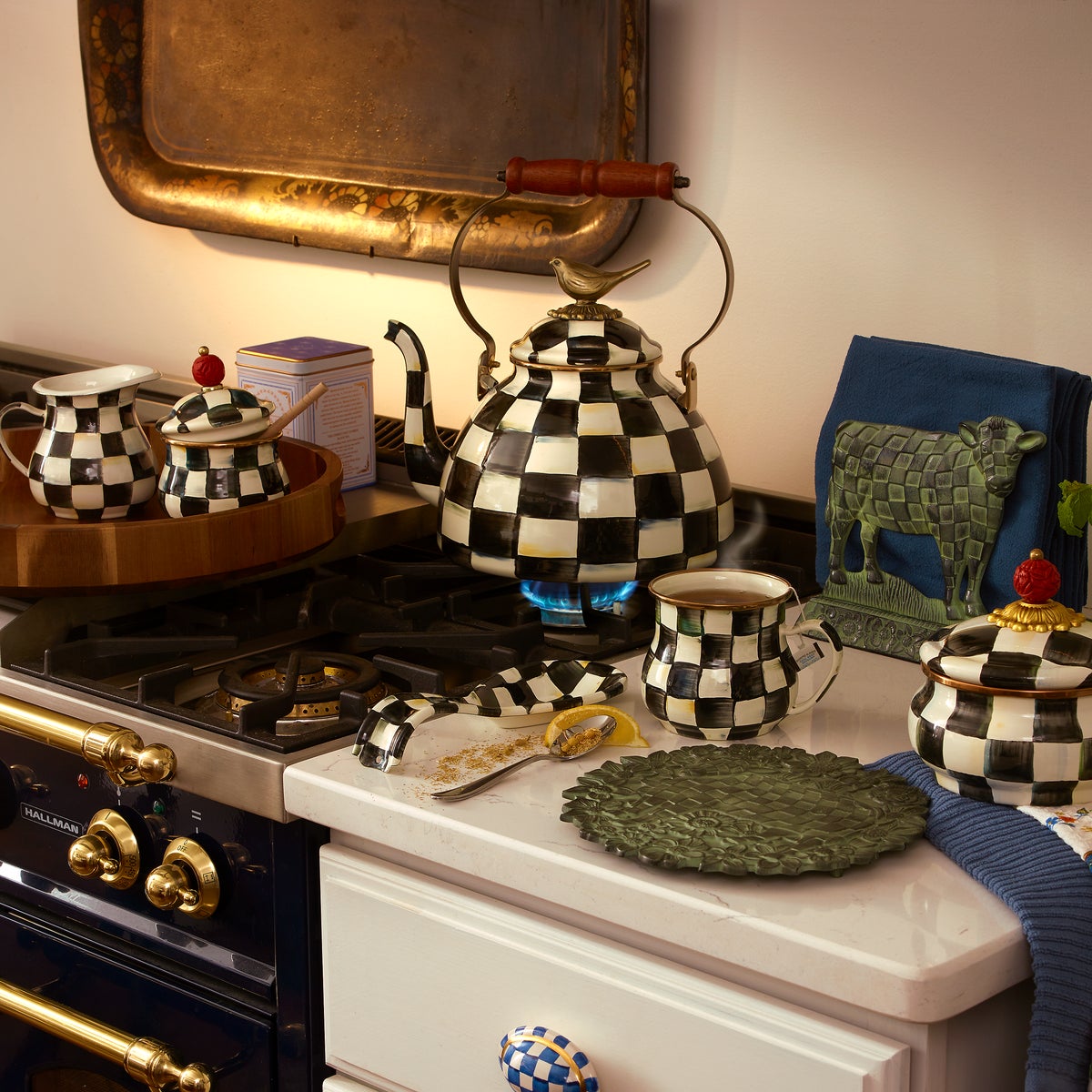 Courtly Check Mug - Image 7