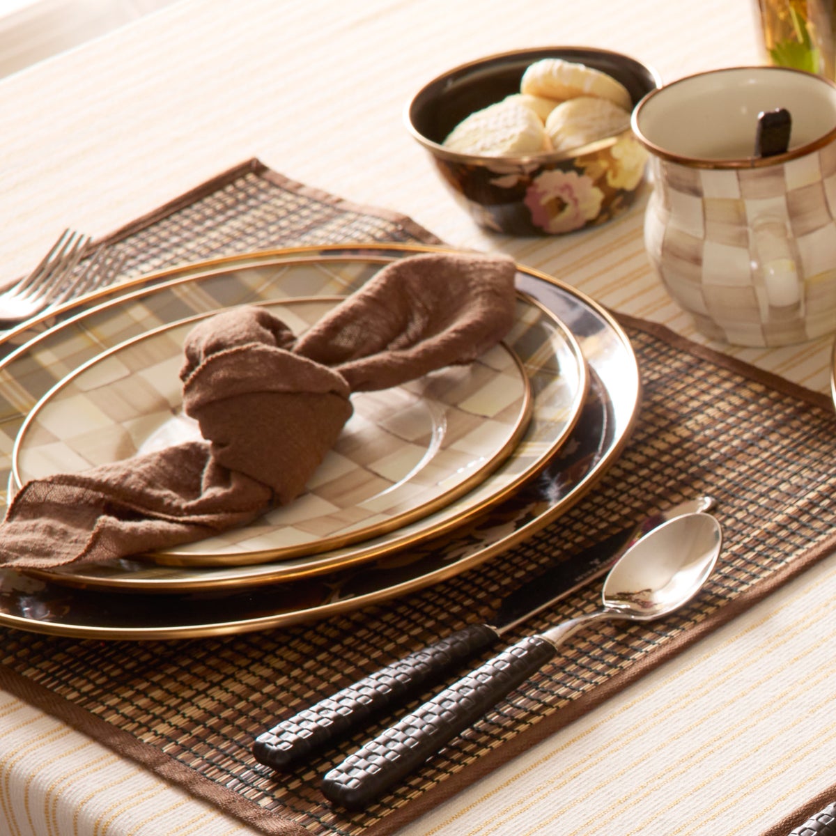 Tartan Mocha Dinner Plate - Image 3