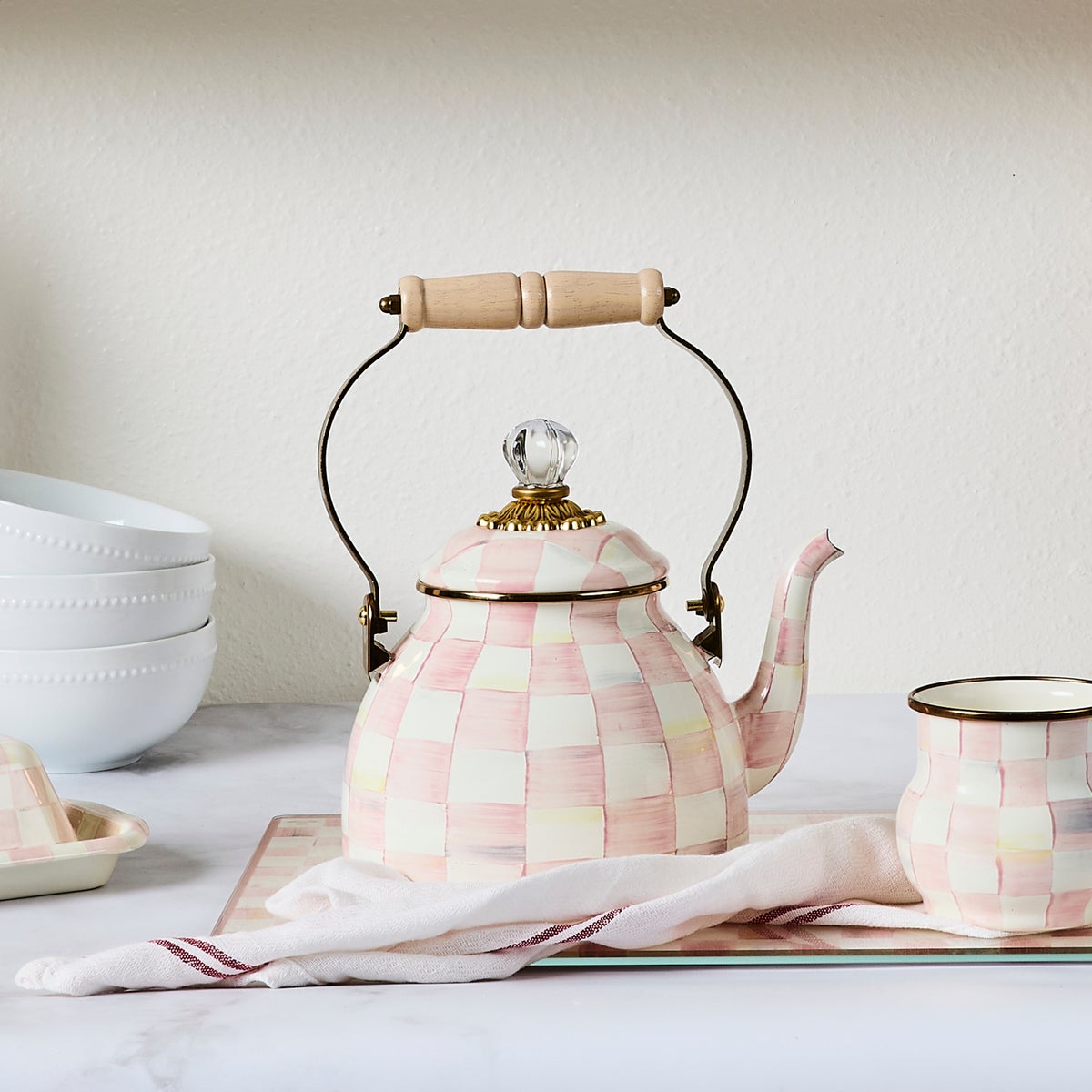 Rosy Check 2 Quart Tea Kettle - Image 2