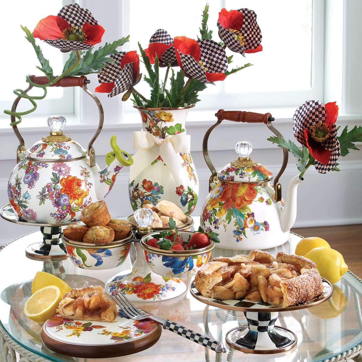 White Flower Market 2 Quart Tea Kettle - Image 5