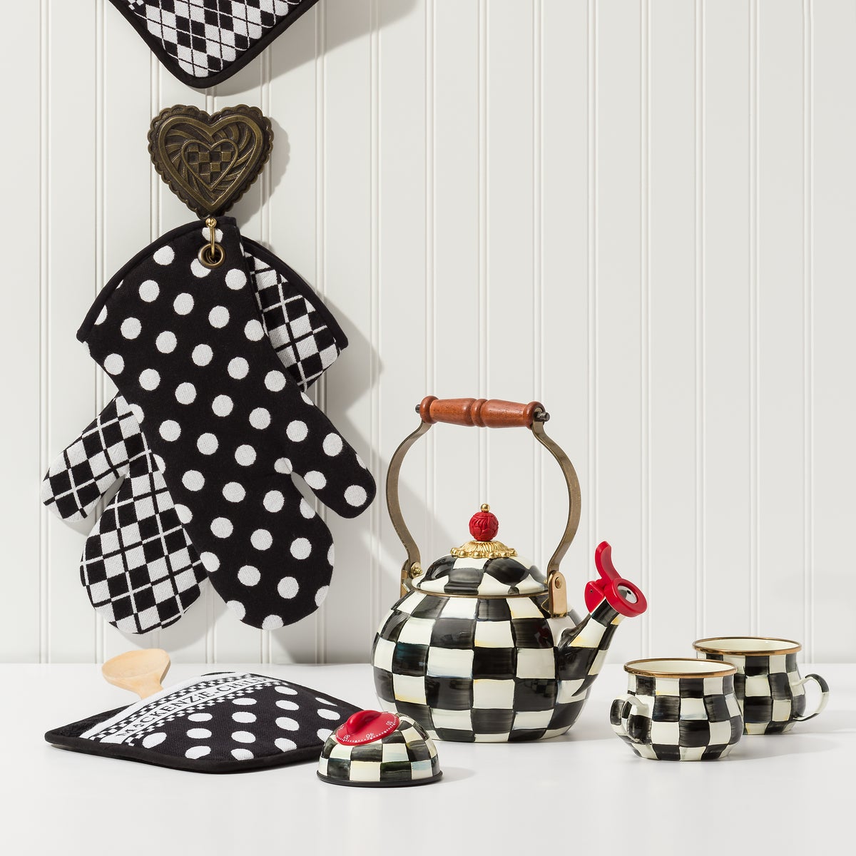 Courtly Check Whistling Tea Kettle - Image 7